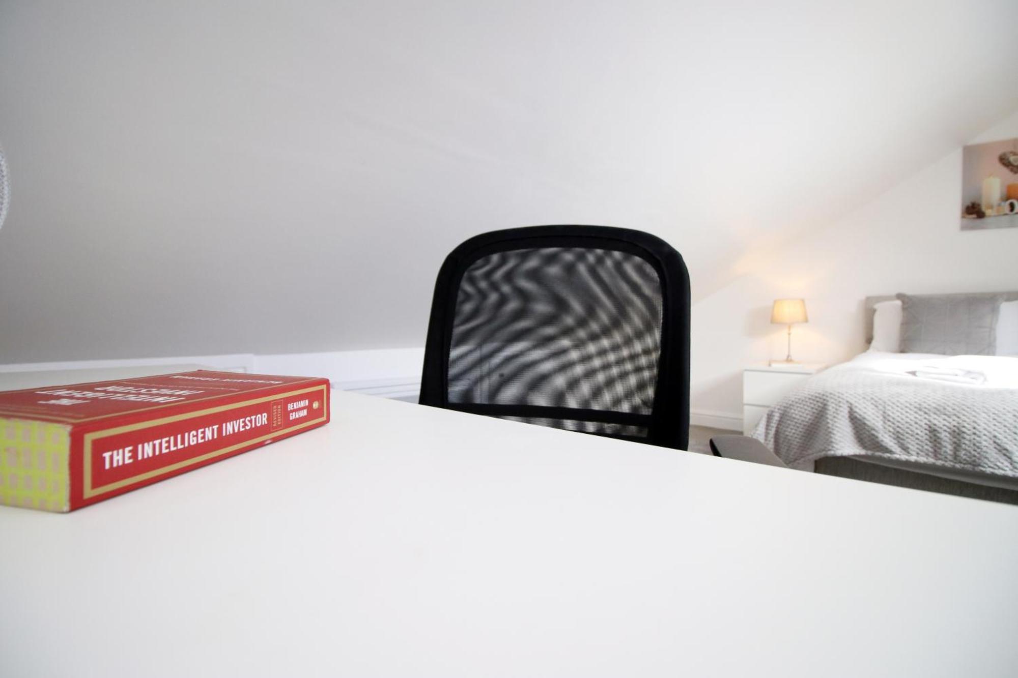 קארדיף Modern Guesthouse, Fast Wi-Fi, Street Free Parking, Central, Fully Equipped מראה חיצוני תמונה